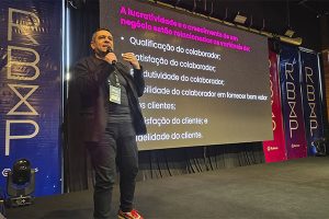 O Fim do Achismo na Retenção: O Guia Definitivo da Gestão da Permanência